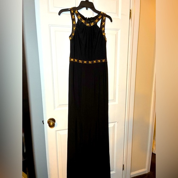 Decode Woman’s Beaded Black Evening Gown Size 4 NWT Gold Rhinestone Sequins - Picture 1 of 12